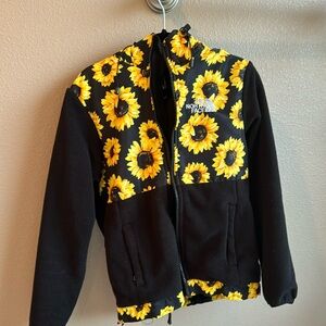 Girls North Face Denali Hoodie Jacket